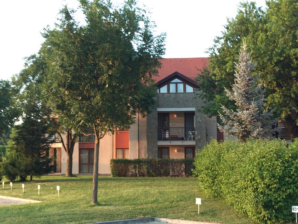 Bük Birdland Villapark Golf View المظهر الخارجي الصورة